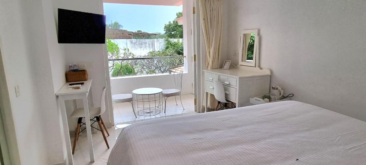 Kadal The Beach House Пондичерри Экстерьер фото